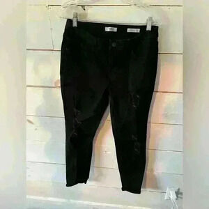 Kensie Effortless Ankle Mid rise jeans in black, 8/29, EUC, distressed denim